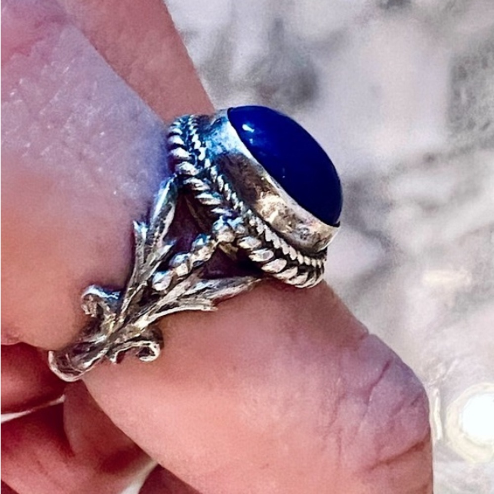 Vintage Handmade Ring Solid 925 Sterling Silver size 8! Good condition! - Picture 15 of 16